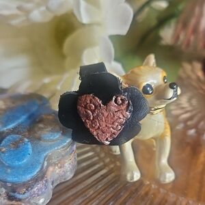 Hand Crafted Genuine Leather Tooled Heart Dog Collar Flower Charm NEW